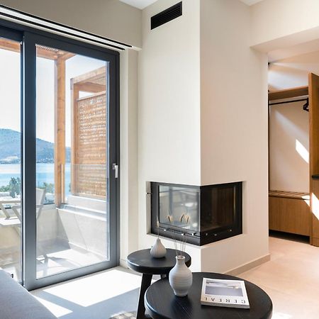Elivia Boutique Suites Almiropótamos 外观 照片